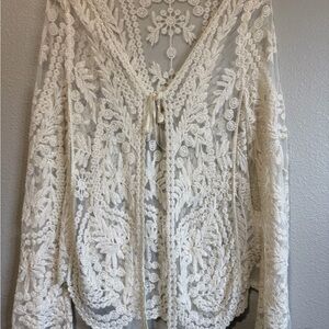 Elegant Lace Women Top in Cream